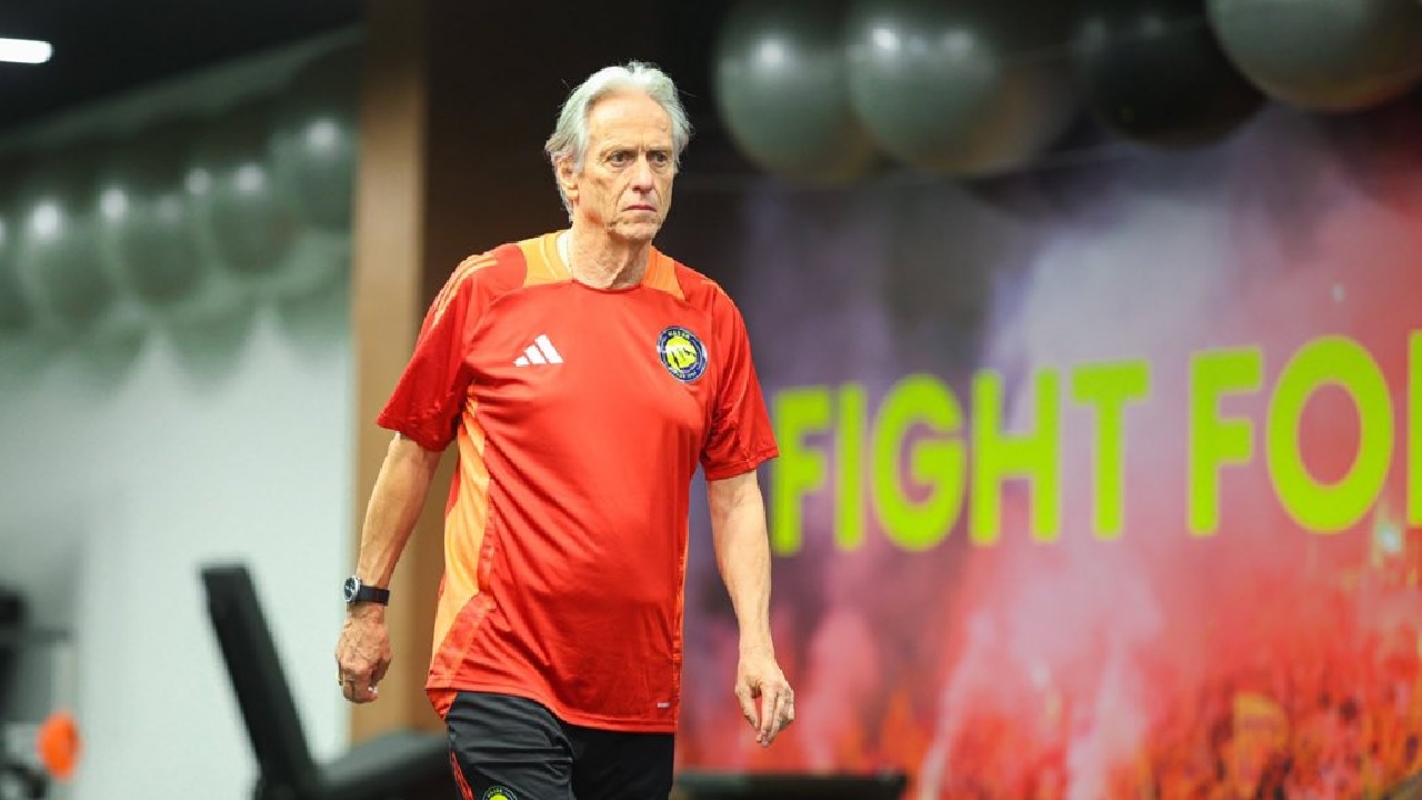 جيسوس: كنت ذاهبًا لتدريب السعودية قبل العودة إلى الهلال