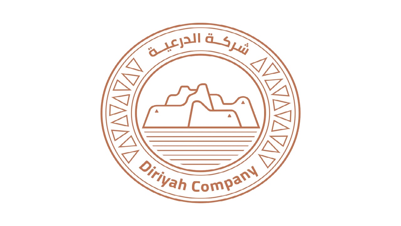 السيطرة على حريق بموقع إنشائي في مشروع الدرعية
