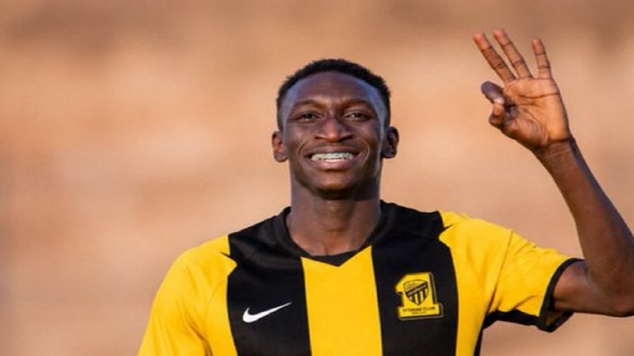 الاتحاد يوقع مع مهاجم النصر سيف أحمد