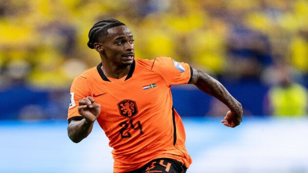 الهلال يزاحم روما لضم سومرفيل