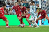 الأرجنتين تعبر سويسرا بثلاثية وتتأهل إلى نصف نهائي كأس العالم 2026