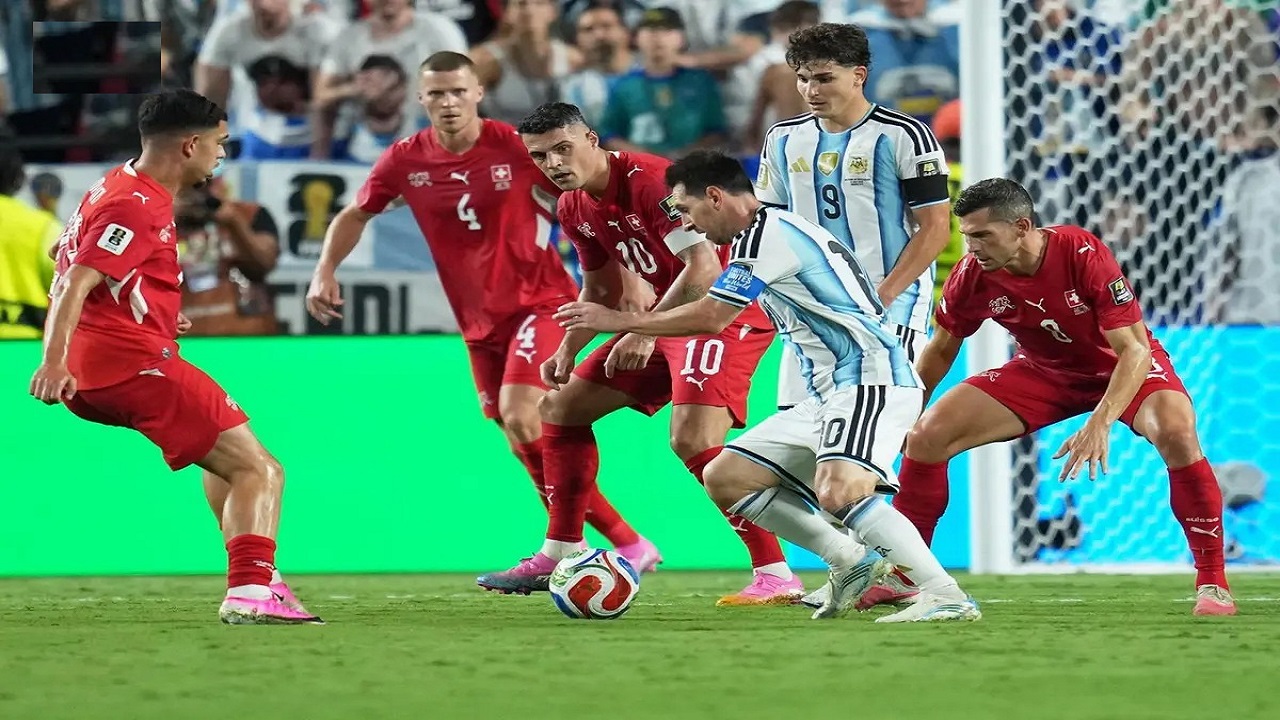 الأرجنتين تعبر سويسرا بثلاثية وتتأهل إلى نصف نهائي كأس العالم 2026