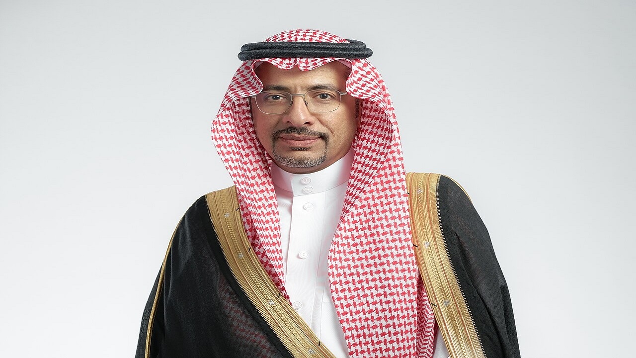 إعفاء بندر الخريف من منصبه وتعيينه وزير دولة