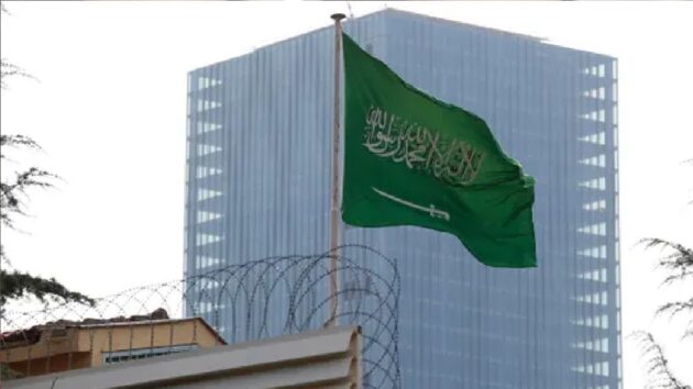 قنصلية المملكة في إسطنبول تحذر رعاياها من أمطار غزيرة