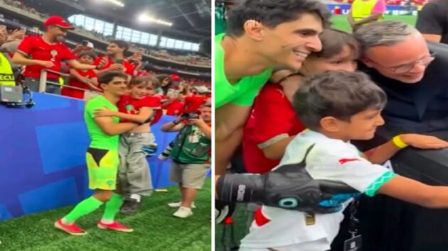 ياسين بونو يحتفل مع أطفاله بالتأهل لربع نهائي كأس العالم .. فيديو