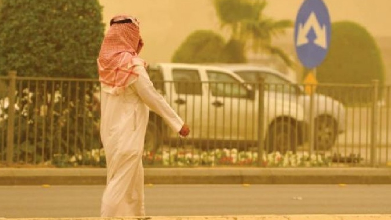 الأرصاد : طقس حار وغبار على مكة والمدينة وعدة مناطق .. فيديو