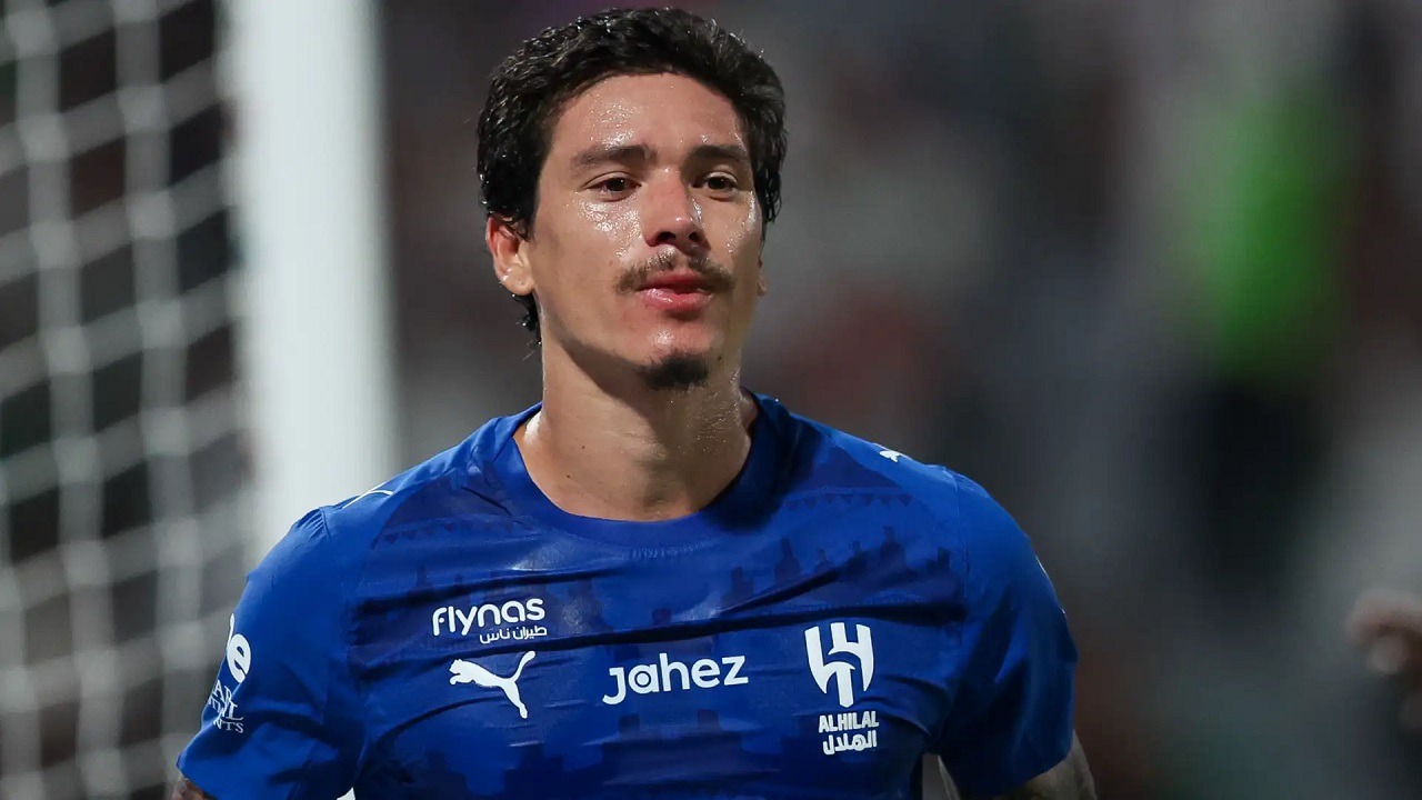 نونيز يترقب تحركات برشلونة لإنهاء مسيرته مع الهلال