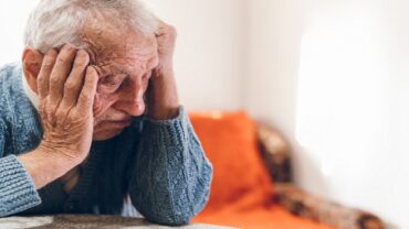 أطباء: تراجع كفاءة ضخ القلب قد يزيد خطر الخرف
