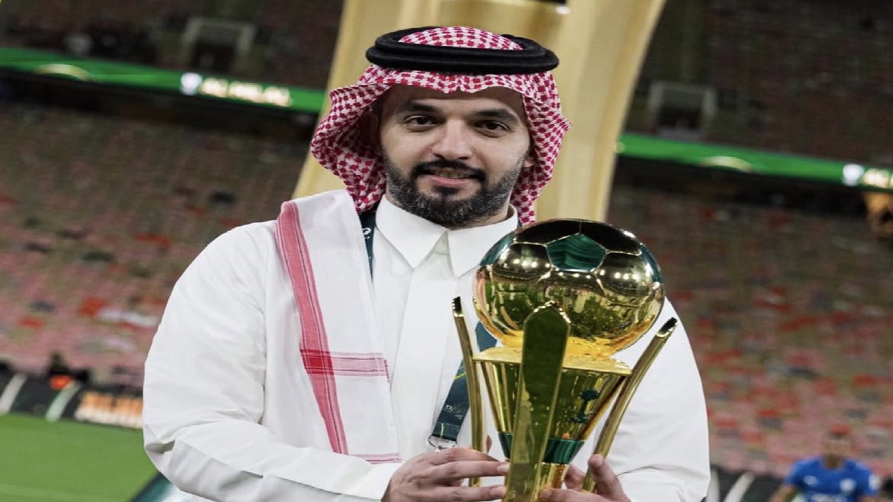 هشام الكثيري رئيسًا للمركز الإعلامي بالهلال