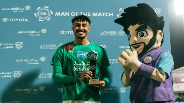 الاتحاد يزاحم الهلال على صفقة ناصر الهليل