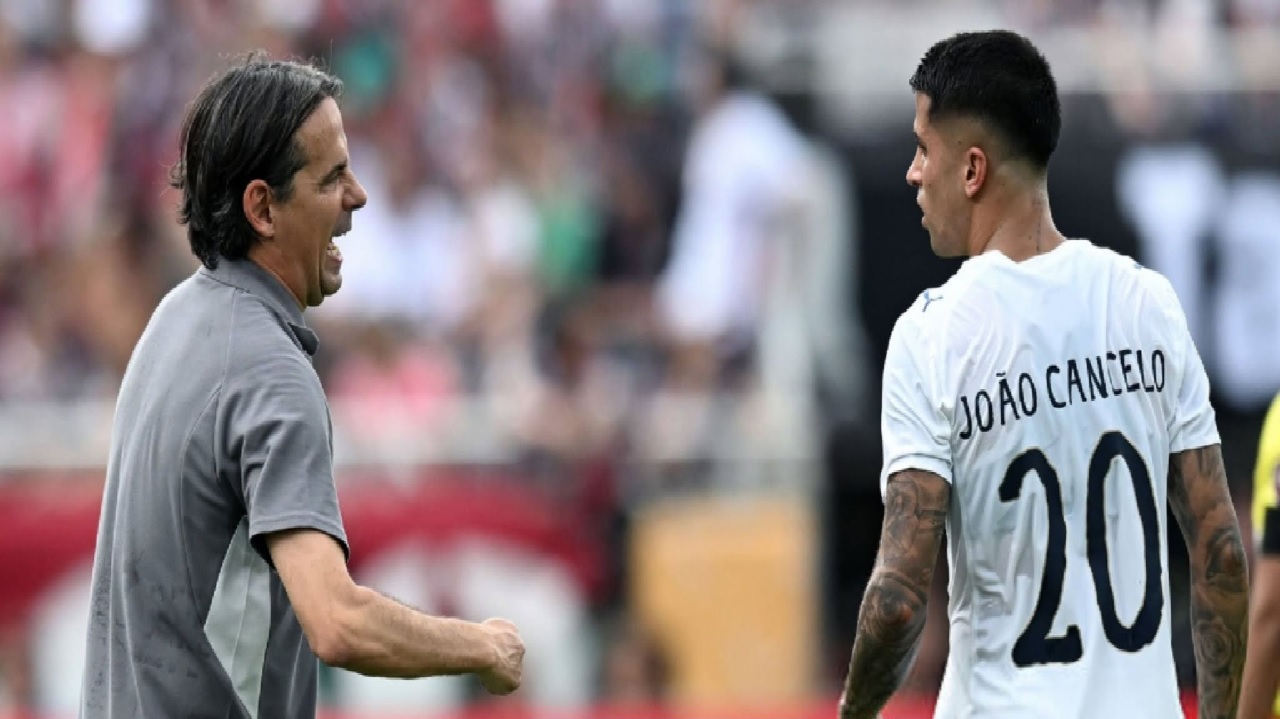 كانسيلو يشترط عودته للهلال برحيل إنزاغي