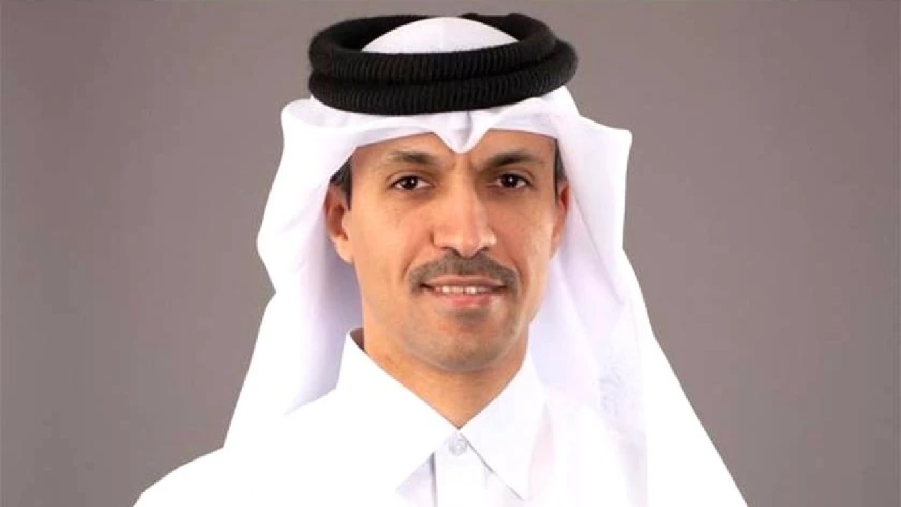 رئيس الاتحاد القطري لكرة القدم يستقيل من منصبه