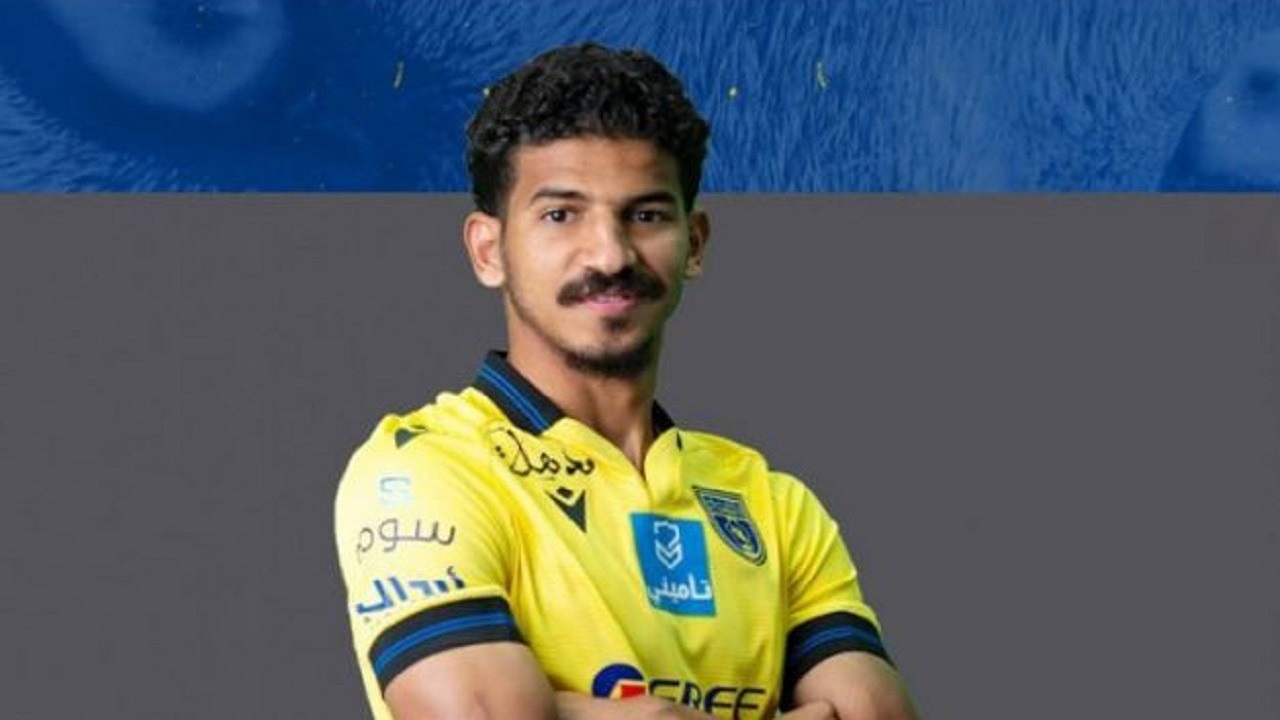 محمد محزري يفضّل عرض الهلال على القادسية