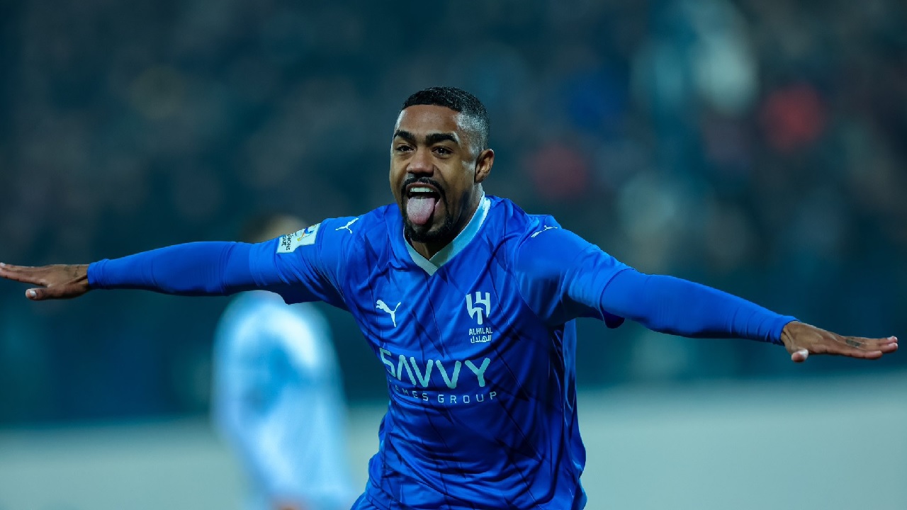 مالكوم يقترب من الرحيل عن الهلال