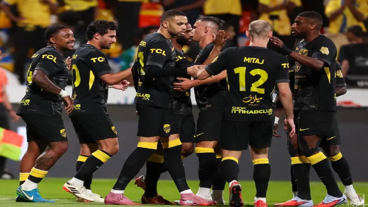 الاتحاد يختار إسبانيا لإقامة معسكري الفريق الأول والرديف