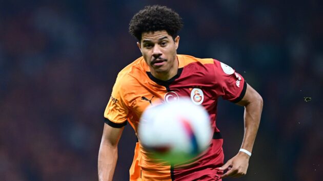 الأهلي يرغب في التعاقد مع لاعب غلطة سراي