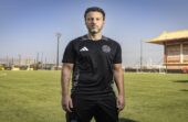 هاري آرتر يصل الرياض للانضمام إلى الإدارة الرياضية بالهلال.. فيديو