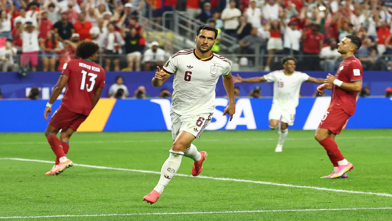 إسبانيا تقصي البرتغال بهدف قاتل