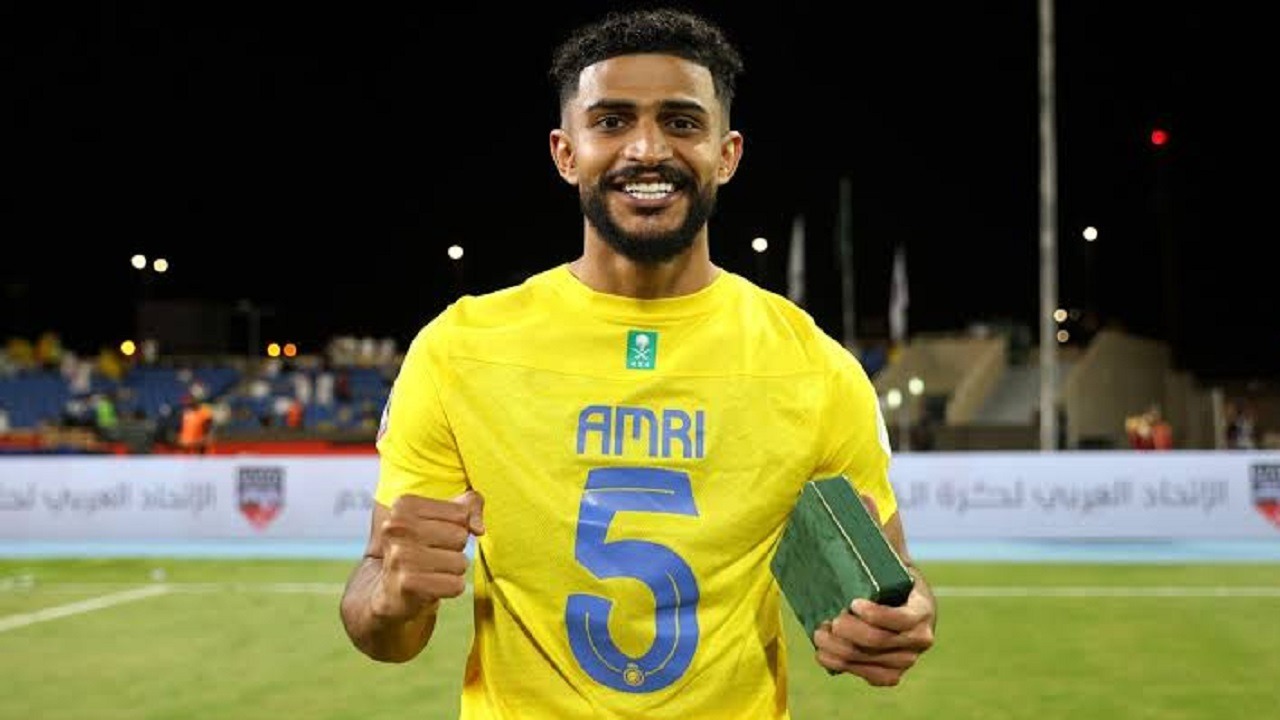 الاتحاد يتفاوض مع النصر للتعاقد مع عبدالإله العمري