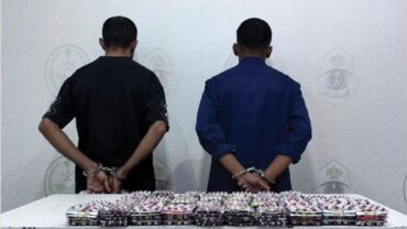 القبض على شخصين بحوزتهما 5,919 قرصًا طبياً بمكة