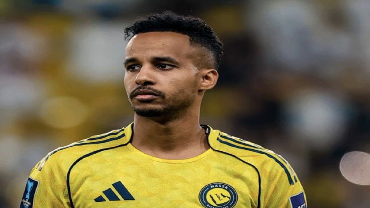 النصر يجدد عقد عبدالرحمن غريب