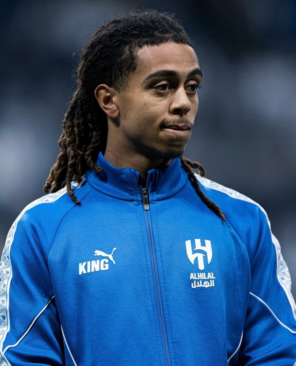 الهلال يكشف التطورات الطبية لبنزيما وتمبكتي