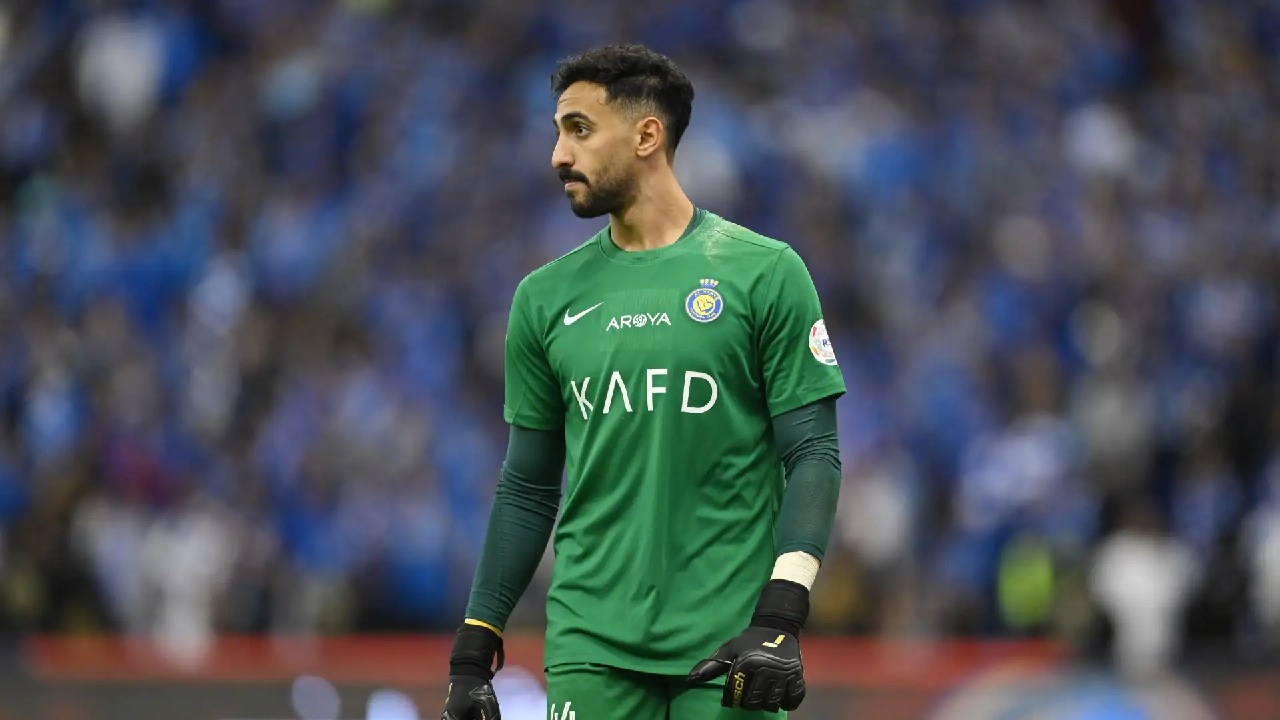العقيدي يضع شرطًا حاسمًا للاستمرار مع النصر