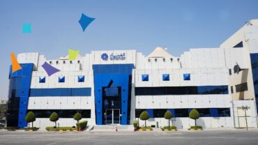 شركة الفنار توفر 99 وظيفة شاغرة