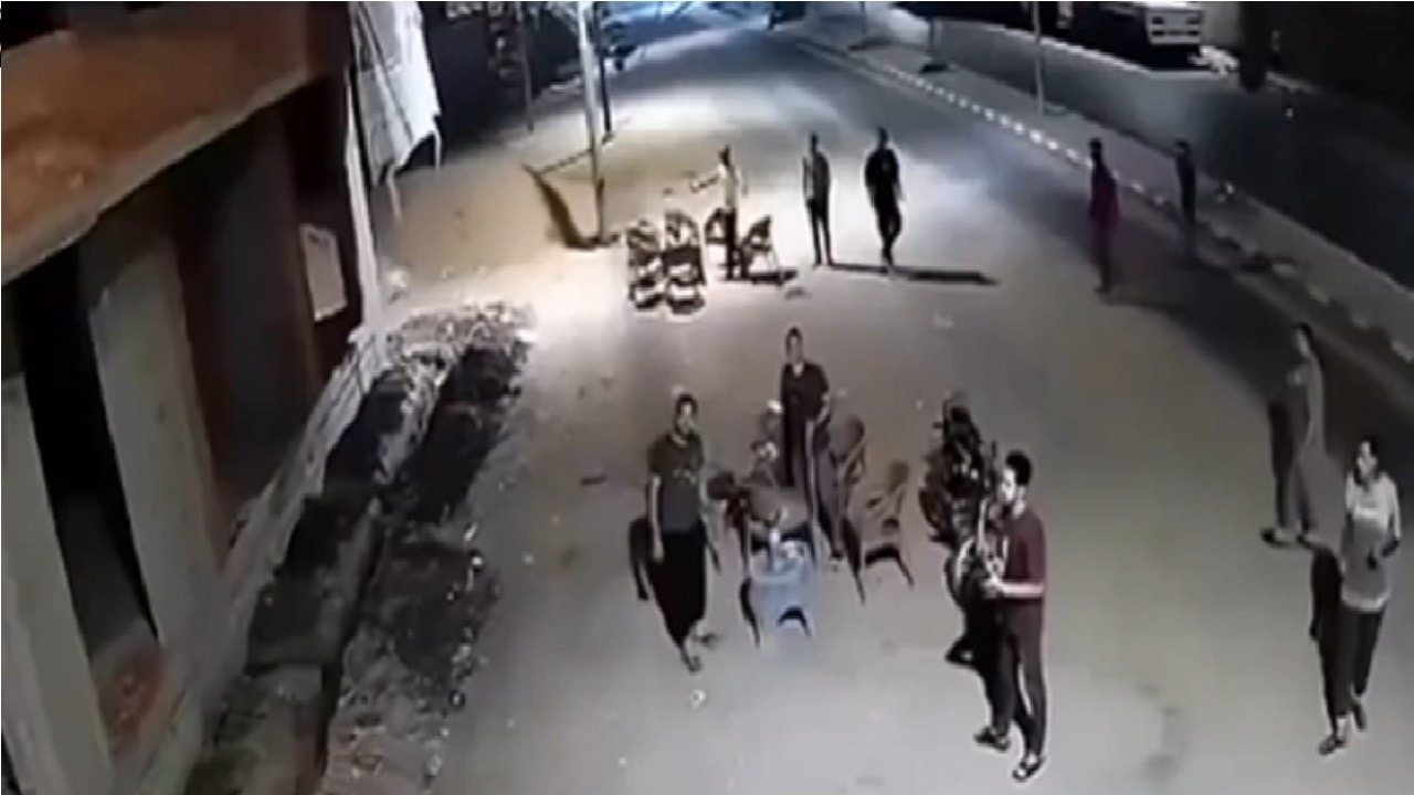 لحظة وقوع الزلزال في مصر.. فيديو