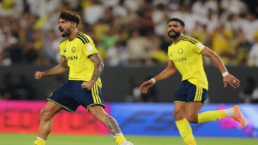 النصر يقلب الطاولة على التعاون
