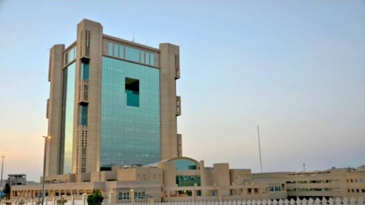 أمانة جدة تضبط 18 مستودعًا مخالفًا داخل مجمع مغلق