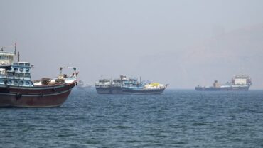 إيران تضع 3 شروط لإعادة فتح مضيق هرمز بشكل دائم