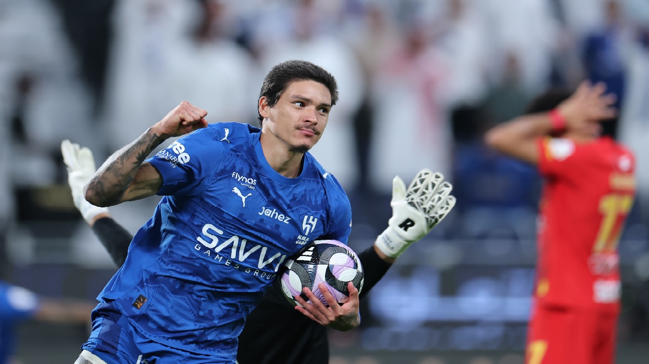 الهلال يحسم موقفه من نونيز
