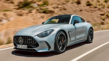 مرسيدس تقدم GT كوبيه 2026 بقدرات قوية