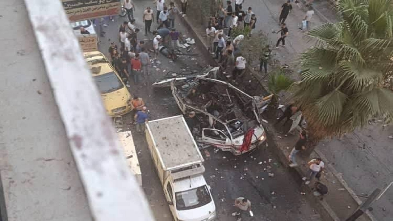 انفجار عبوة ناسفة داخل حافلة في ريف دمشق بسوريا.. فيديو
