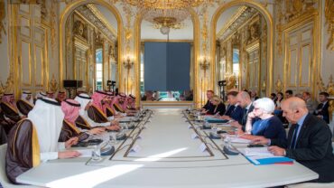 صدور بيان مشترك في ختام زيارة ولي العهد إلى فرنسا