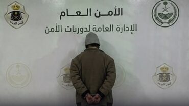 القبض على مواطن لاستغلاله طفلين في التسول بالشرقية .. فيديو