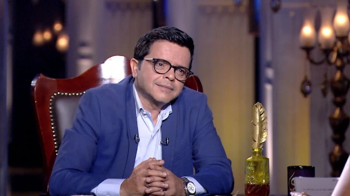 محمد هنيدي يمنع التصوير في جنازة شقيقه