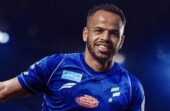 الفتح يستعير الخيبري من الأهلي