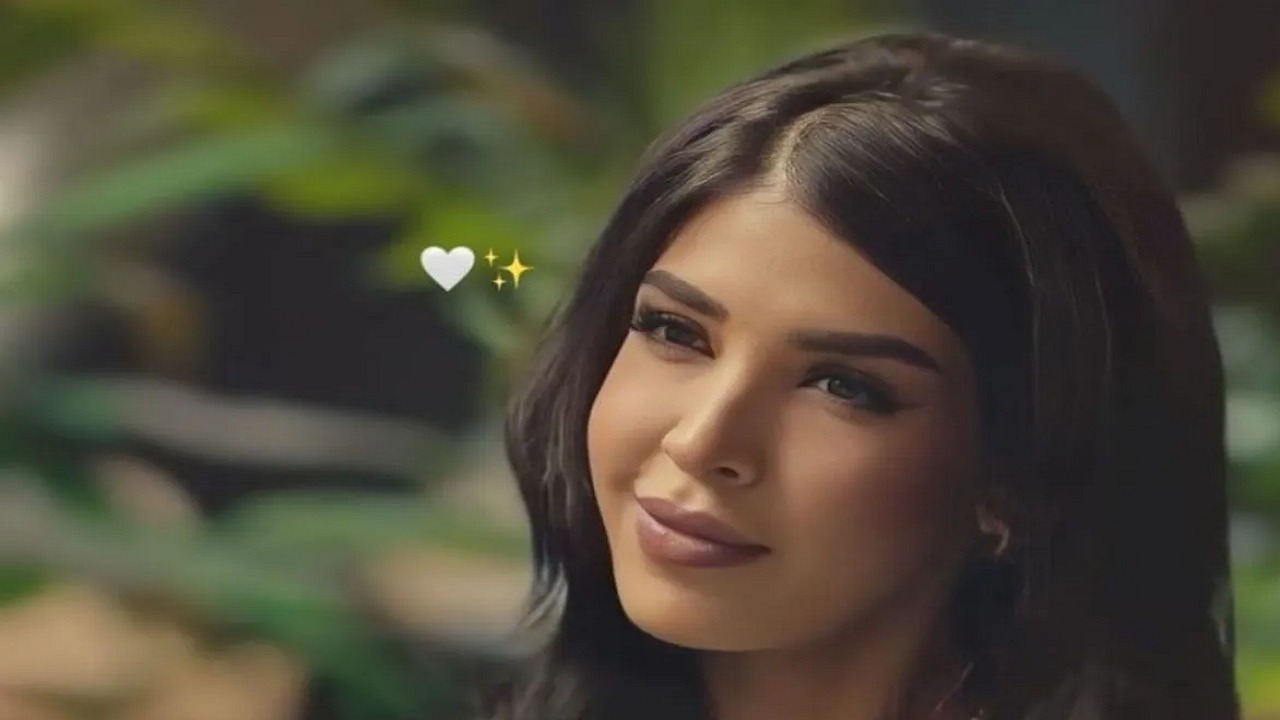 الفنانة زينب بهمن تعلن عقد قرانها