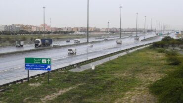 الأرصاد: استمرار الأمطار على عدة مناطق حتى نهاية الأسبوع .. فيديو