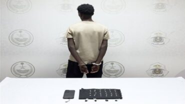 شرطة المدينة تطيح بمروج للحشيش والإمفيتامين
