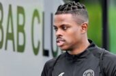 نيوم يكثف مفاوضاته مع النصر لضم هارون كمارا