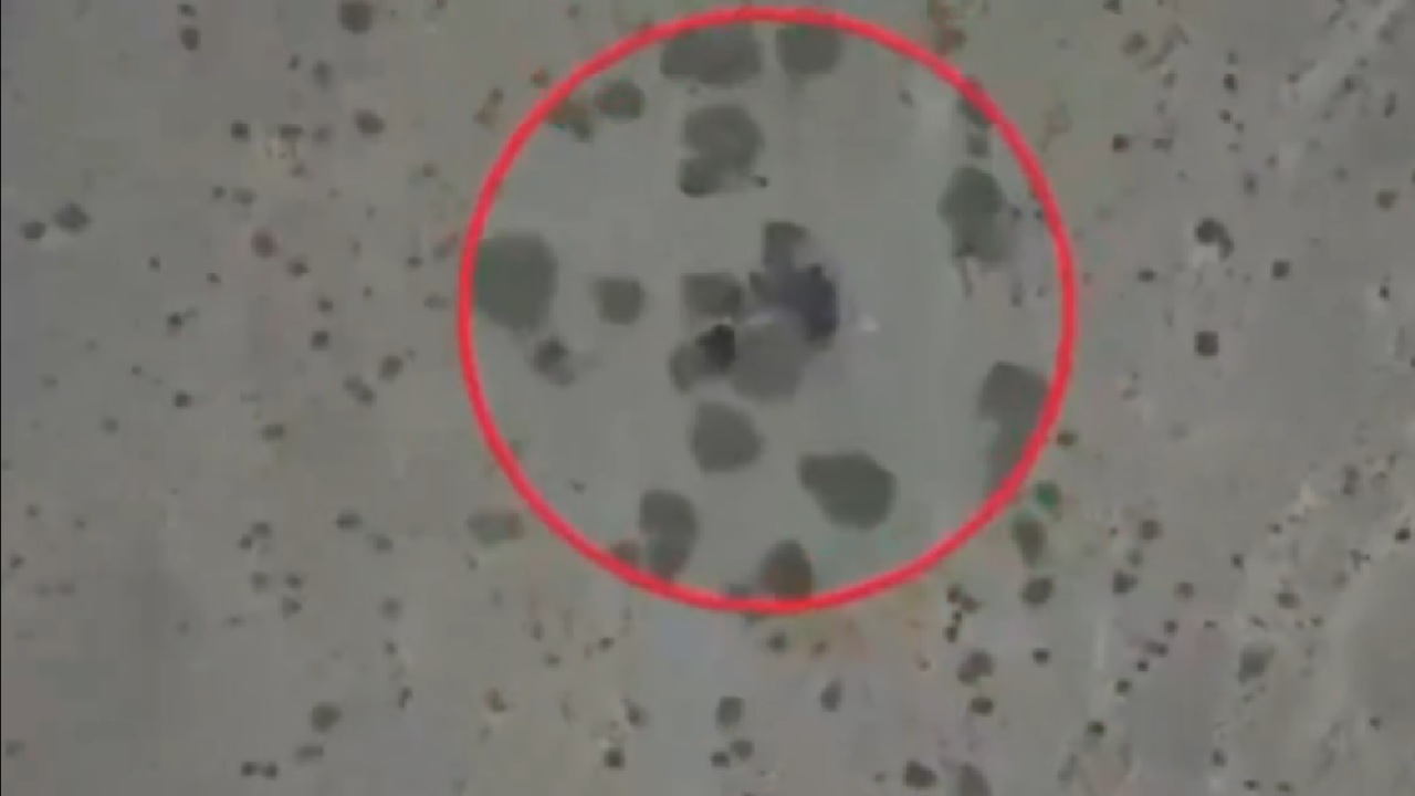 القوات اليمنية تستهدف تجمعات الحوثيين بمأرب .. فيديو