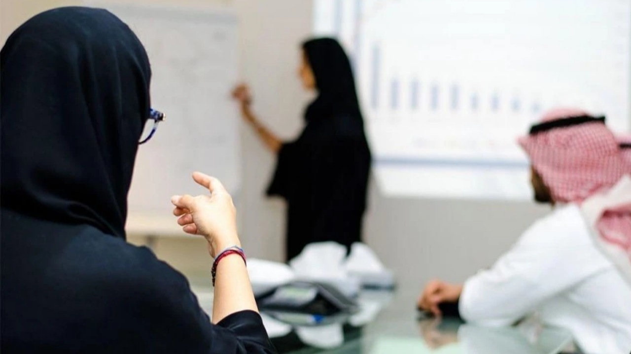تعديلات جديدة على قواعد الموظفين في قطاعات التحول والتخصيص