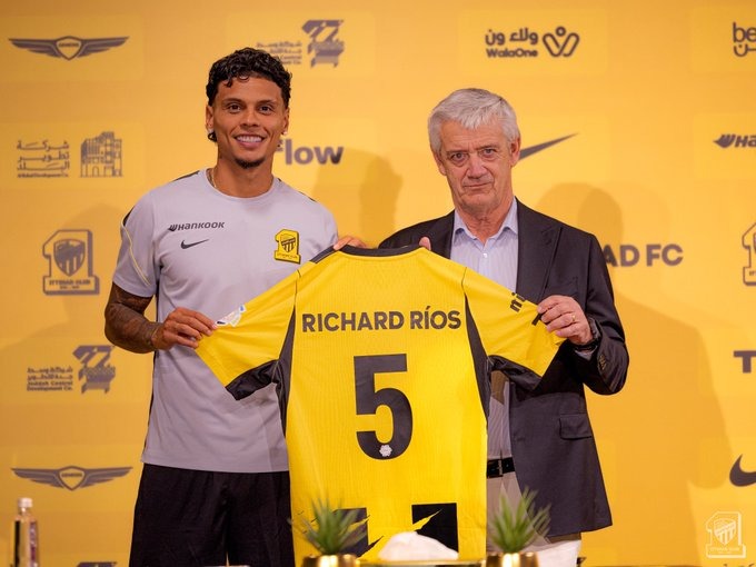 الاتحاد يوقع مع ريتشارد ريوس حتى 2027