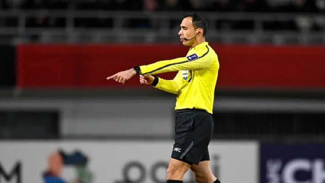تعيين خالد الطريس حكمًا لمباراة الاتحاد والنصر