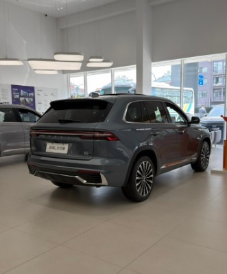 أسعار ومواصفات جيلي مونجارو i-HEV 2026 في المملكة