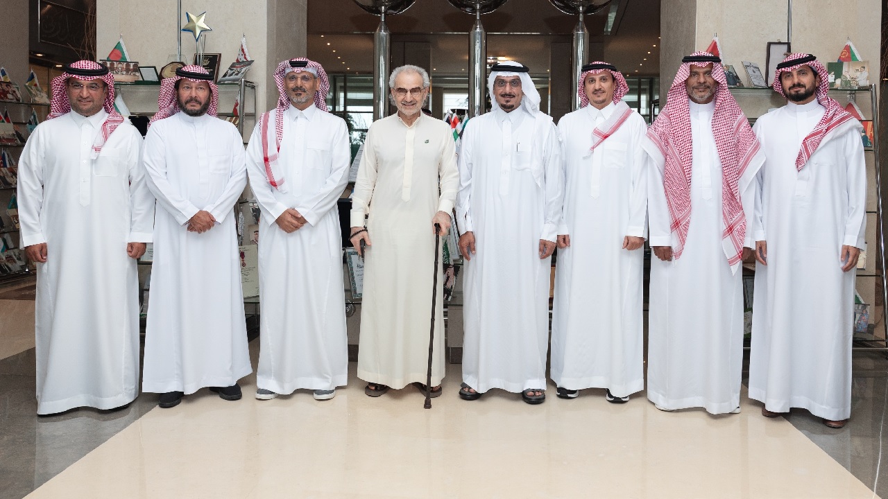 الأمير الوليد يوجه رسالة لمجلس الهلال الجديد
