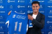 إنزاغي يتجه لإشراك واتكينز أمام الأهلي